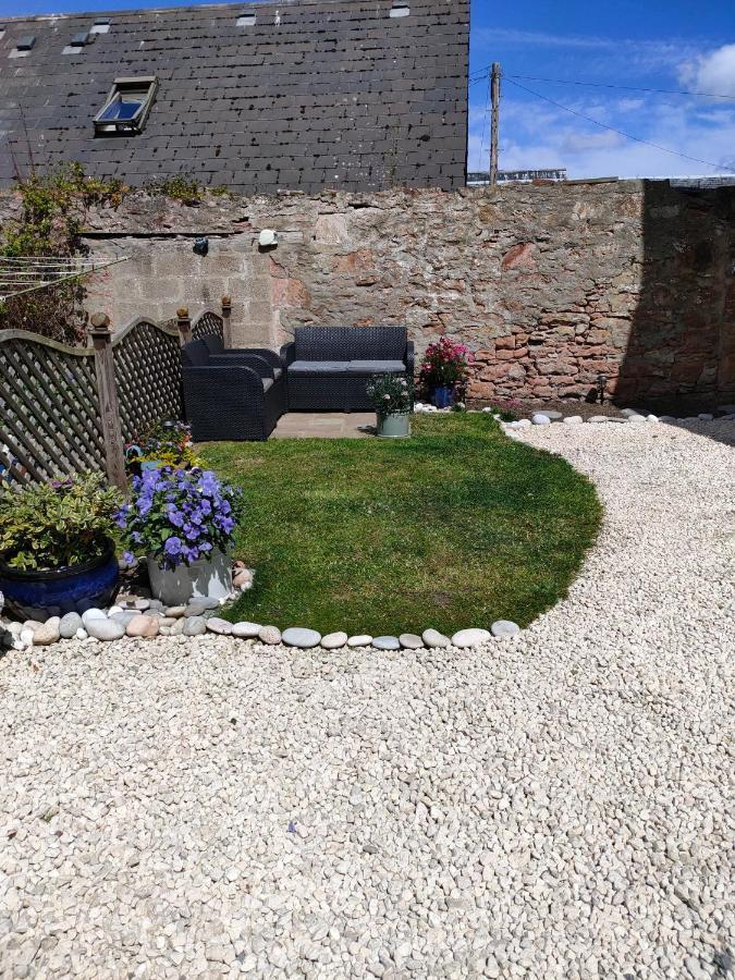 Shadow'S Cottage Situated In Fishertown, Nairn. Exteriér fotografie